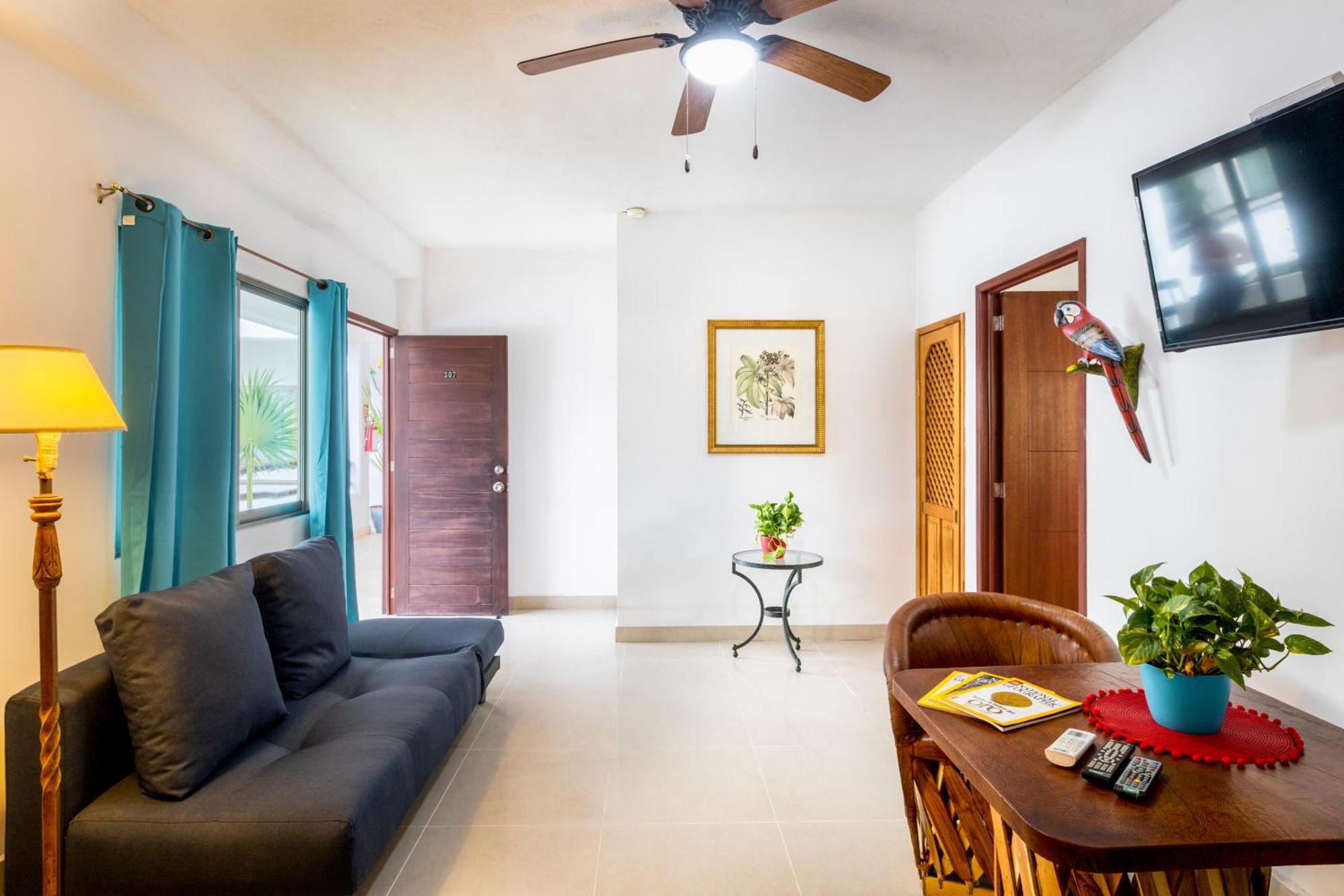 Hotel Pueblito Vallarta Пуэрто-Вальярта Экстерьер фото