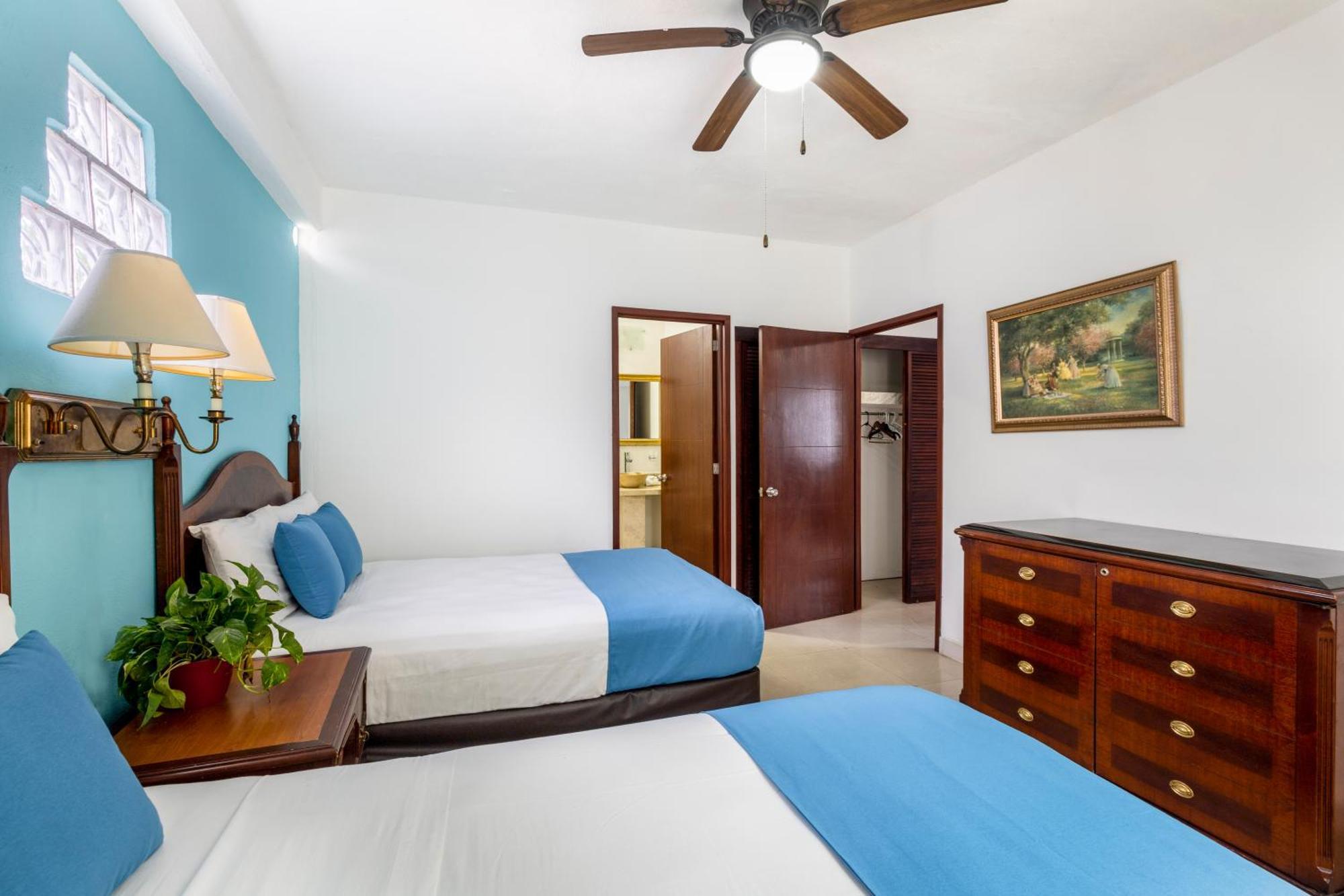 Hotel Pueblito Vallarta Пуэрто-Вальярта Экстерьер фото