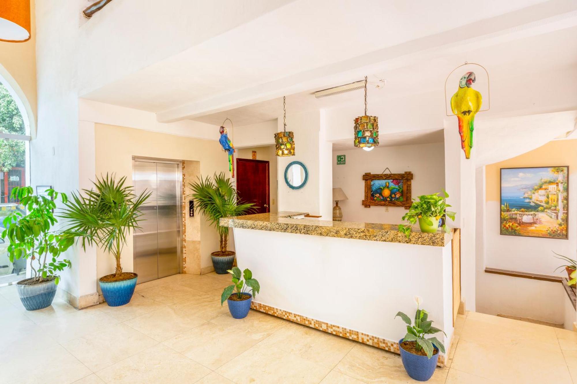 Hotel Pueblito Vallarta Пуэрто-Вальярта Экстерьер фото